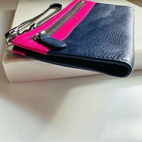 Coach Legacy LeatherColor Block Zippy Wallet Navy/Fuchsia - Picture 6 of 13